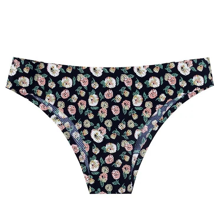 New listing 4 sets of women's printed triangle panties low waisted breathable comfortable hip lifting ladies thong seamless printed elastic panties seductive hot cotton file sexy girls bikini