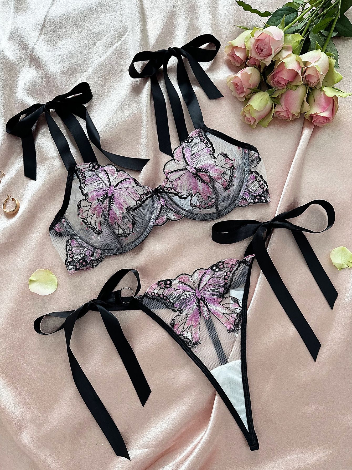 1 Set/pack Sexy hot models V pants lace erotic lingerie suit beautifully embroidered flowers, see-through mesh sexy and comfortable simple and generous
