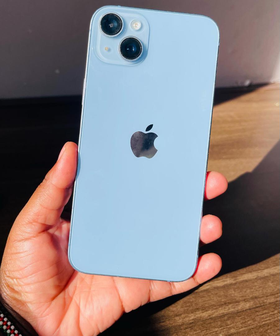 Apple Iphone 14 Plus
128GB. REFURB (LOOKS NEW) TRUETONE ✔️ SUPER RETINA XDR OLED ,,80%_100 BATTERY HEALTH. ALL ORIGINAL UNLOCKED