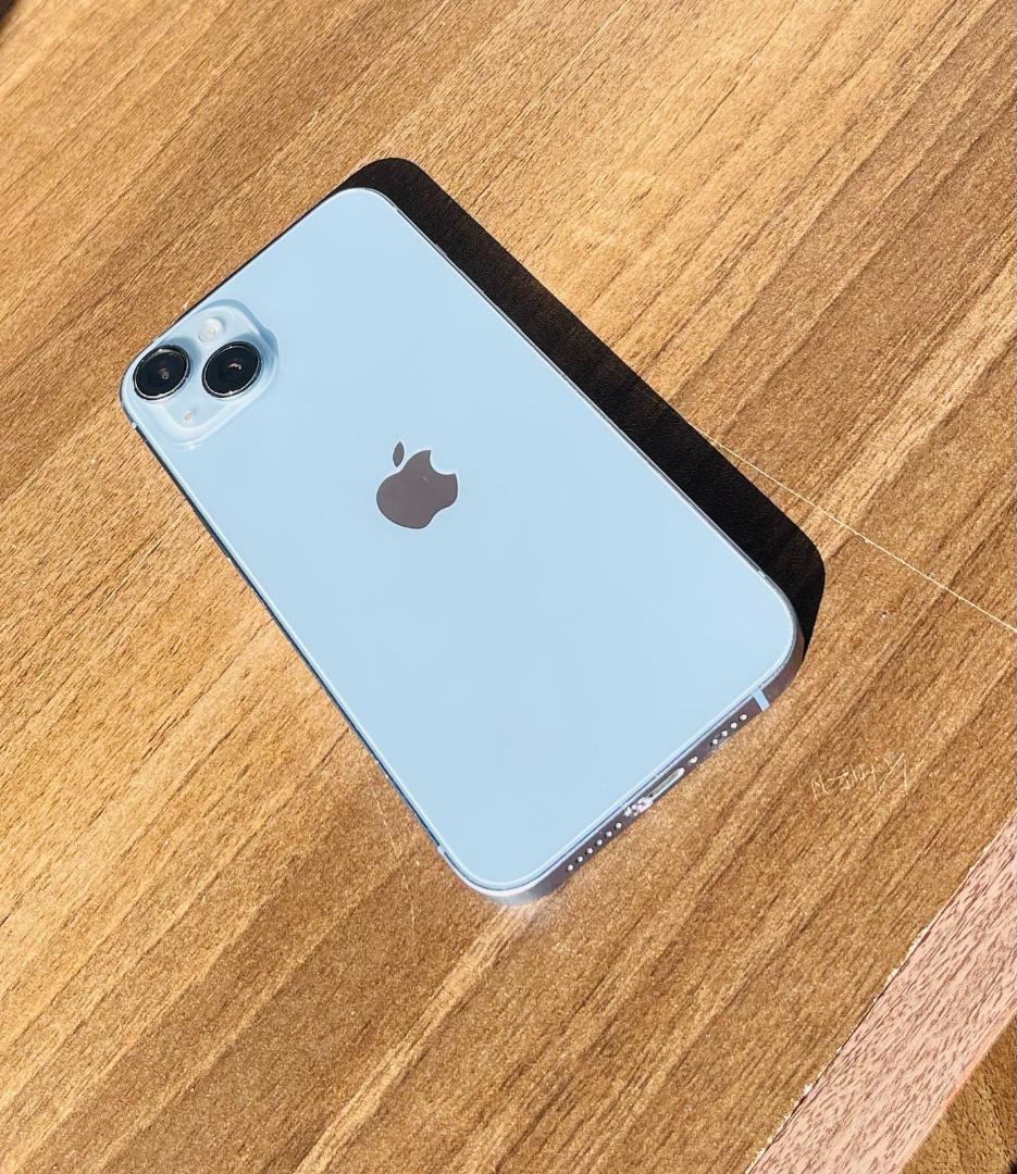 Apple Iphone 14 Plus
128GB. REFURB (LOOKS NEW) TRUETONE ✔️ SUPER RETINA XDR OLED ,,80%_100 BATTERY HEALTH. ALL ORIGINAL UNLOCKED