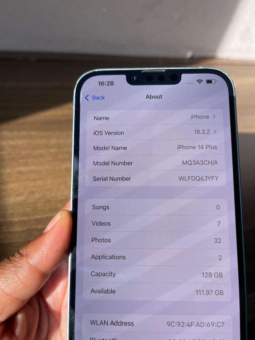 Apple Iphone 14 Plus
128GB. REFURB (LOOKS NEW) TRUETONE ✔️ SUPER RETINA XDR OLED ,,80%_100 BATTERY HEALTH. ALL ORIGINAL UNLOCKED