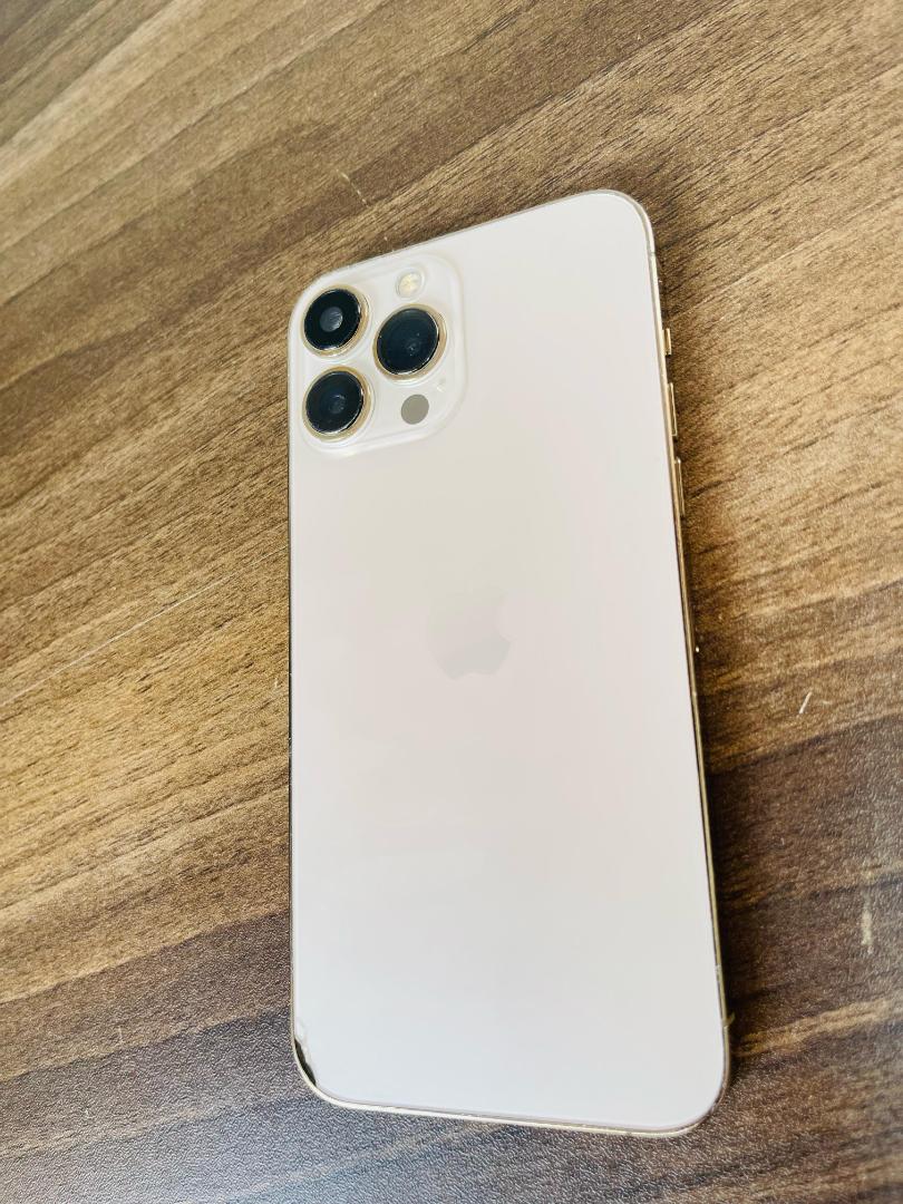 Apple iPhone 13 Pro Max, 128GB, Sierra Blue - Unlocked (Renewed) This product will have a battery which exceeds 80% capacity relative to new.