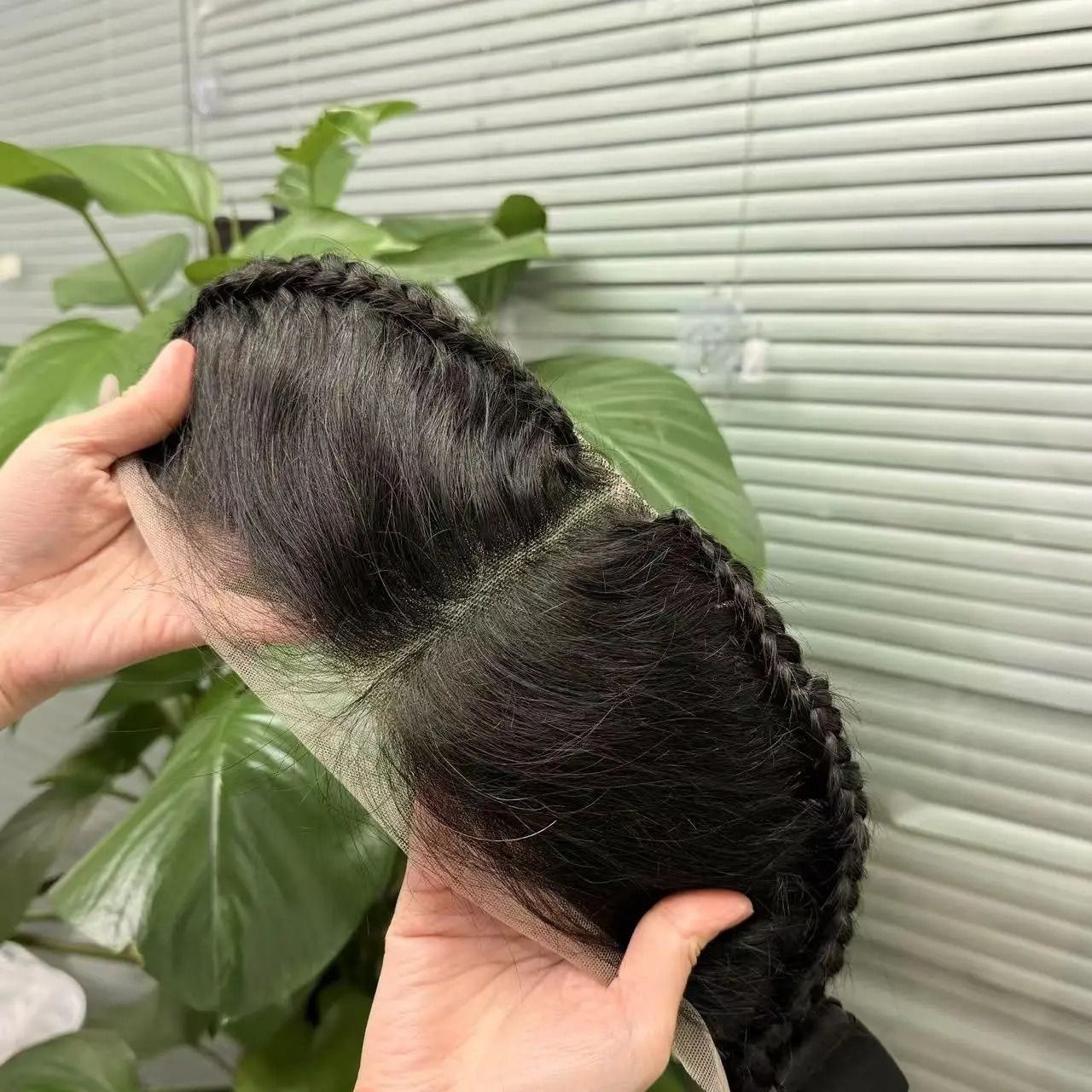 Beauty New 13X4 Lace Frontal Brazilian Hair Lace Closure
wi