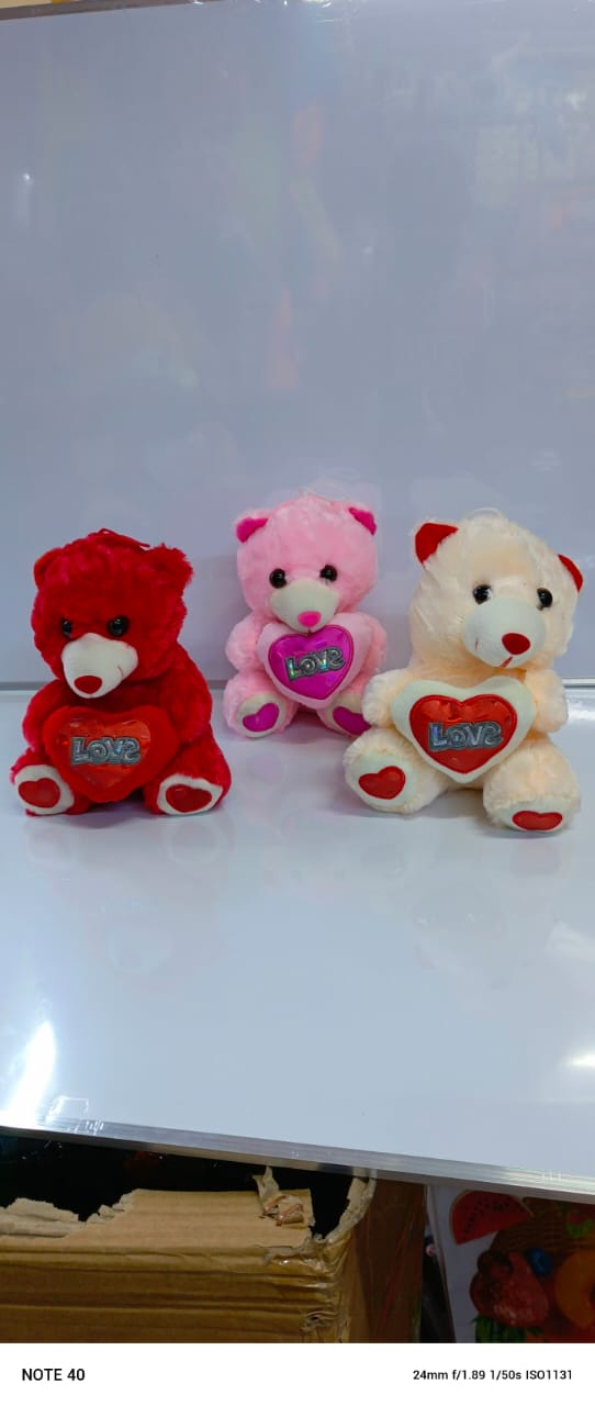 🔵 Teddy bears.
🔴20m length.
🟢Red,blue,cream.
🔖