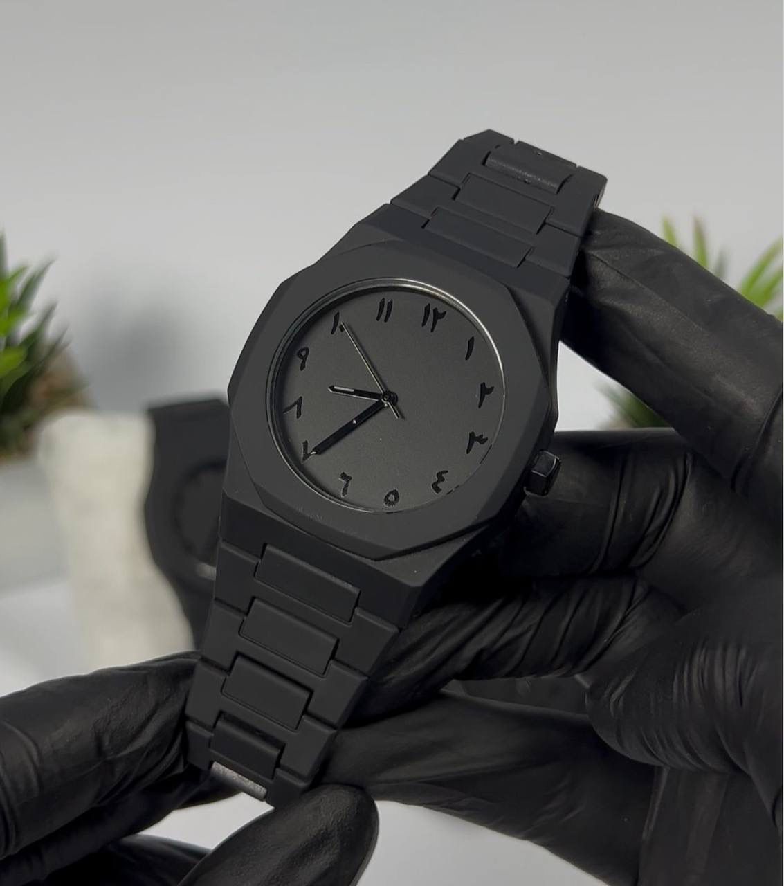 ARABIC AURA WATCH COMES IN A FREE GIFT BOX,ADJUSTING/RESIZING TOOL & EXTRA BATTERY*🔥

🔹Carbon Fiber Straps
🔹Battery powered
🔹Water Resistant
🔹Arabic Aura