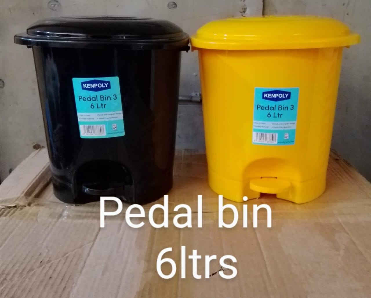Adix Kitchen Pedal Bin.(10L) Or (6L)& Foot Operate Waste Recycling Dustbin. Ideal for Home or Office Use.Efficient Waste Disposal: The foot-operated pedal allows for easy and hygienic hands-free waste