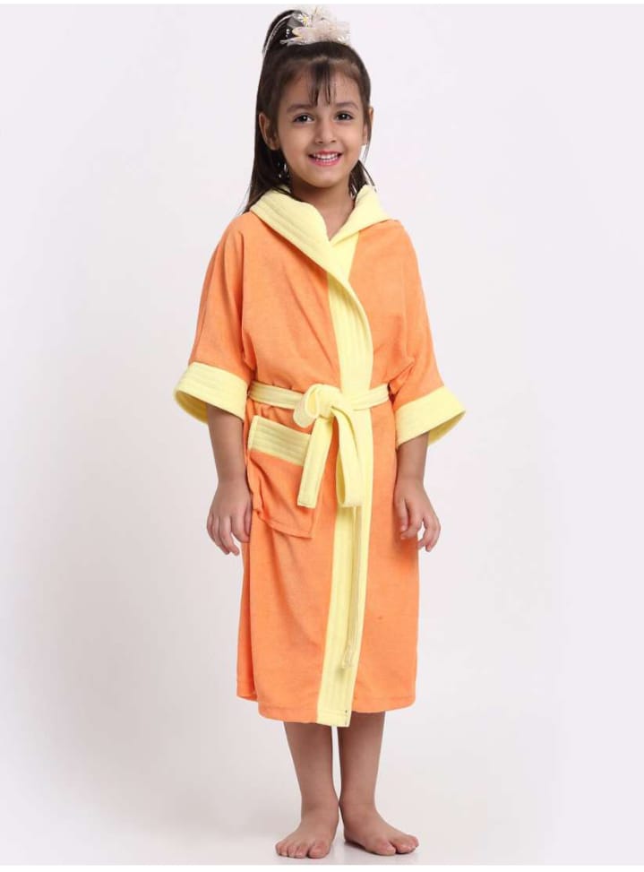 Kids Bath robes

Sizes 2 - 12 years

Description
This is what every little boy or girl  needs to feel comfortable, warm, and positive about bath time. Made of high quality polyester microfleece. Feels