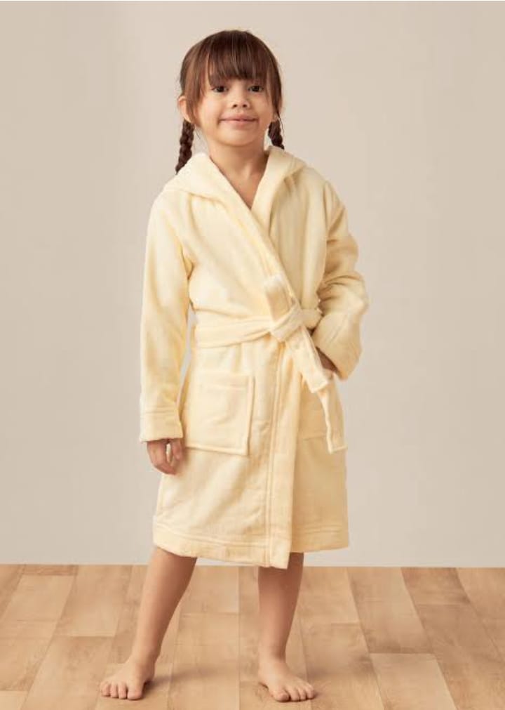 Kids Bath robes

Sizes 2 - 12 years

Description
This is what every little boy or girl  needs to feel comfortable, warm, and positive about bath time. Made of high quality polyester microfleece. Feels