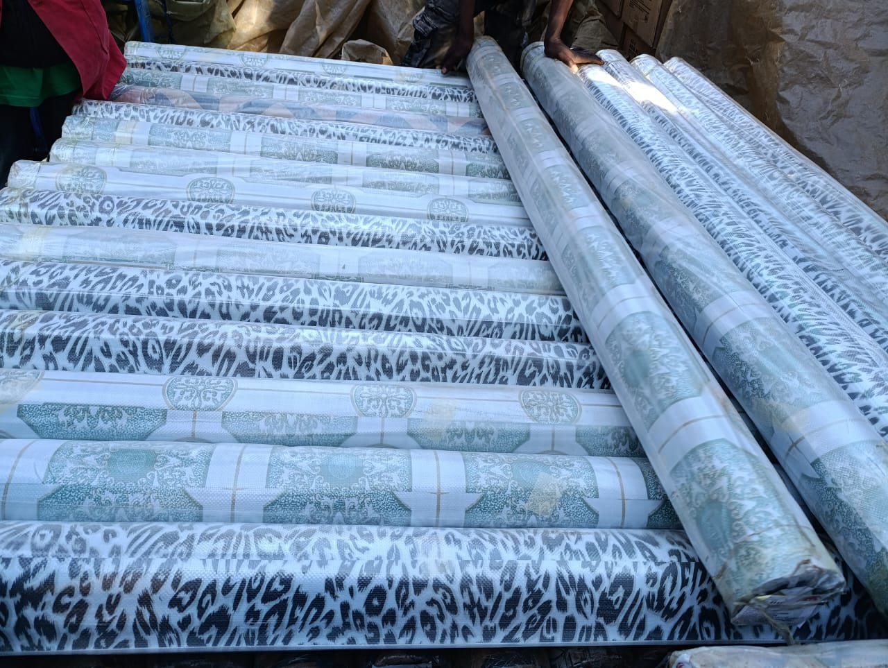 30M PVC CARPET ROLL - Protects your floor from damage,enables you to smoothly roll from task to task in your house.