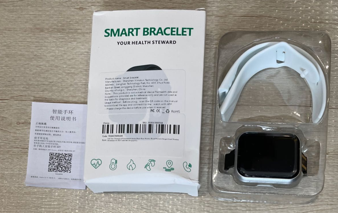 Smartwatch Smart Bracelet Touchscreen Bluetooth Smartwatch with Blood Pressure Tracking, Heart Rate Sensor and Basic Functionality for All Women and Men