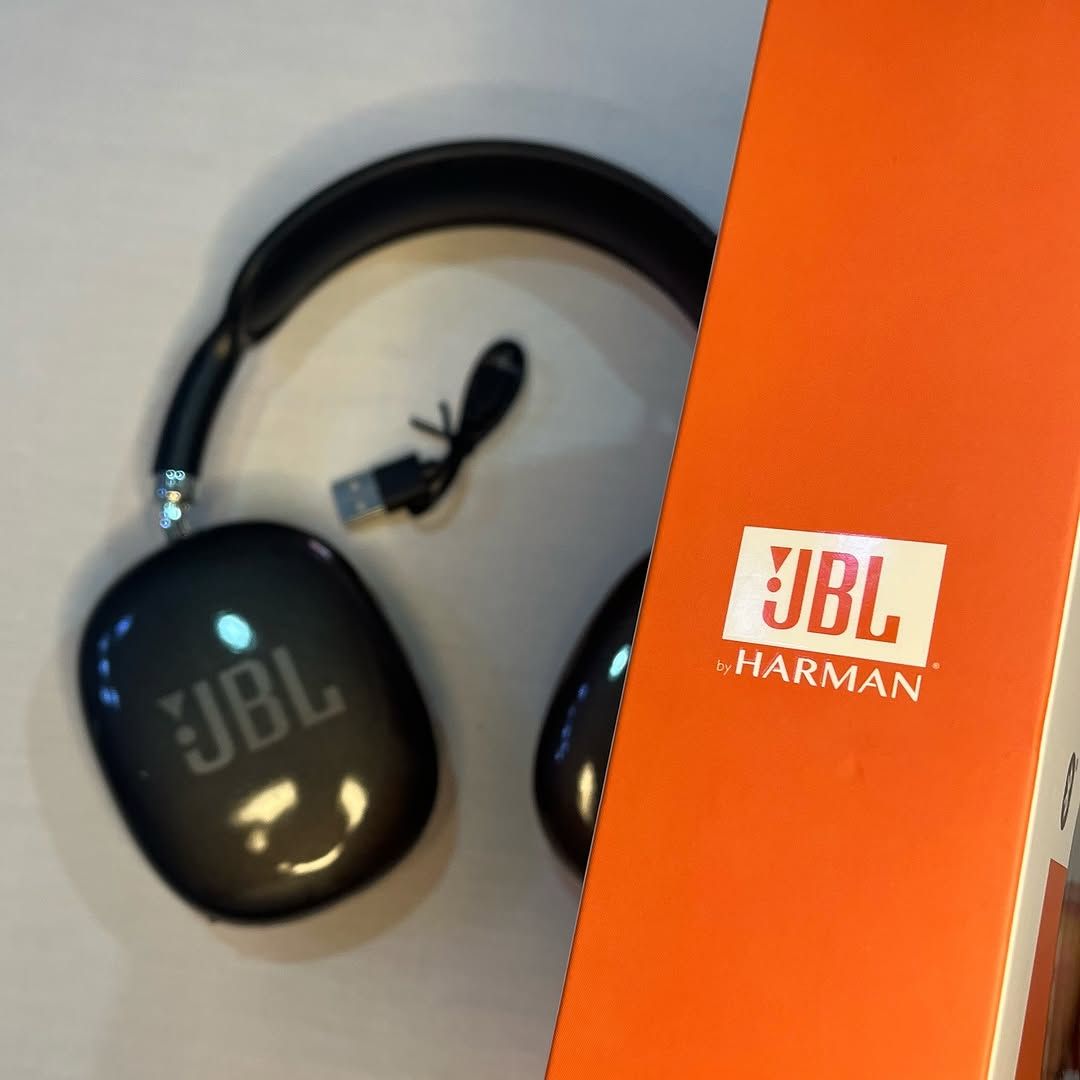 I12 Headphones Wireless Headphones/earphones/earpods/airpods heavy bass for women and men fancy fashion headphones for kids/girls/boys