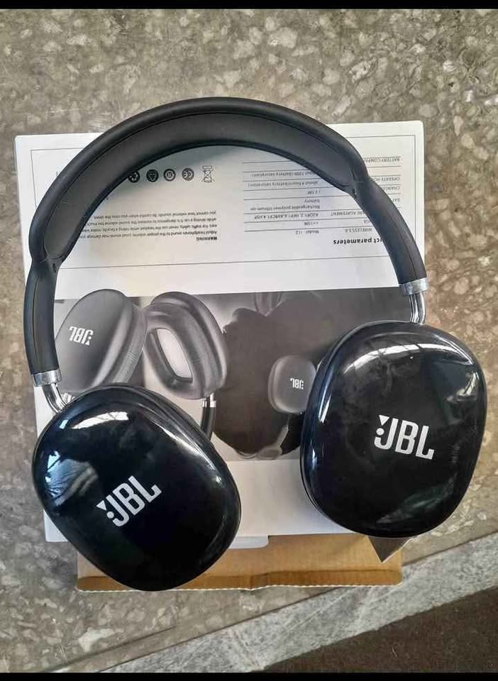 I12 Headphones Wireless Headphones/earphones/earpods/airpods heavy bass for women and men fancy fashion headphones for kids/girls/boys