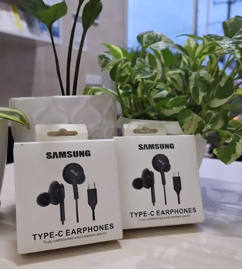 Galaxy Type C AKG Earphones for S25 S24 S23 S22 S21 Ultra S20 FE Note 20 A56 A36 A26 A16 A17 A55 A54 A53 A34 A33 Galaxy Z Flip 7 6 5 4 3 2 Fold 7 6 5 4 3 2 Type-C Earphones/Earbuds/Headphones/Airpods