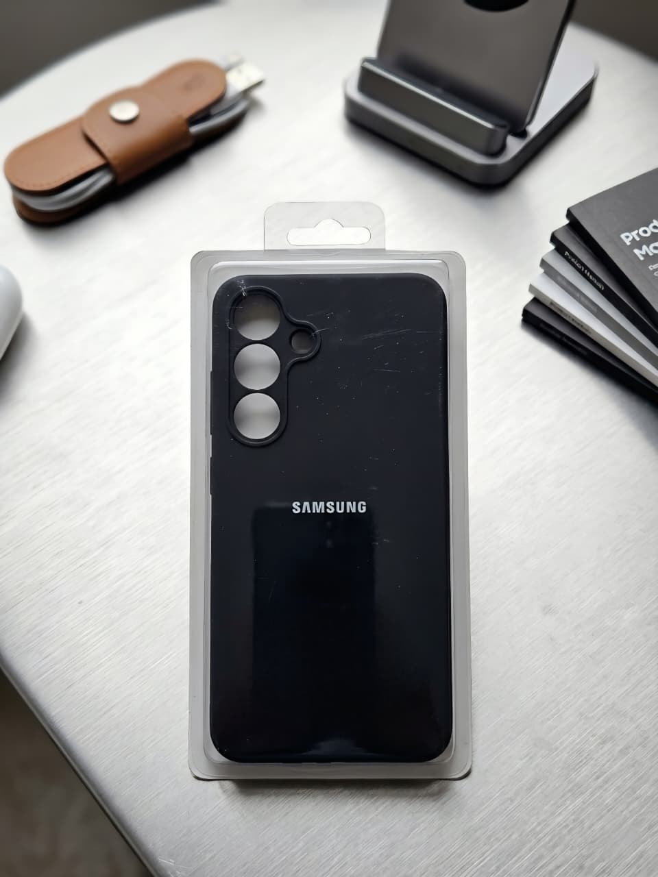 Samsung Galaxy Cover/Case for A57, A37, A17, A16, A36, A56, A26, A15, A55, A35, A25, A54, A34, A24, A53, A33, A23, A52, A32 Premium Fashion Original Silicone Case/Cover, Liquid Silicone Phone Case