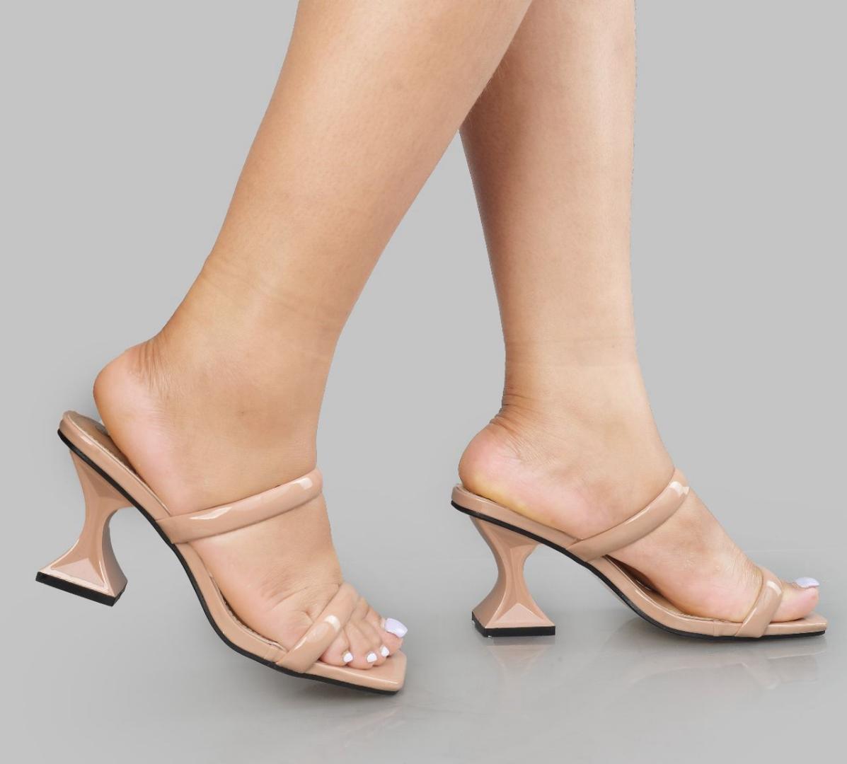 New fashion 2025 Ladies Shoes Women Shoes Sandals Heels Wedding Shoes Heels Dress Shoes Slippers Mules Clogs