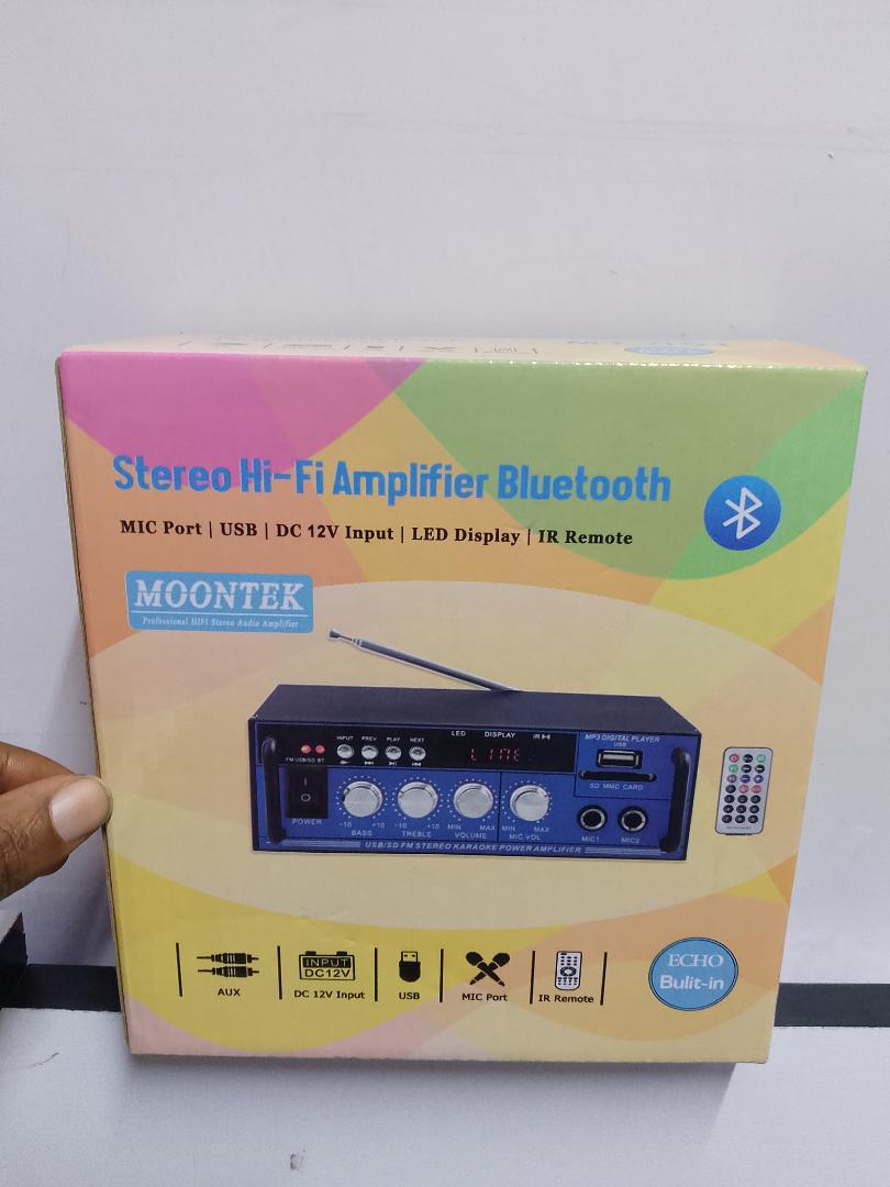 Moontek stereo hi-fi amplifier with Bluetooth connectivity USB output power is 10W
