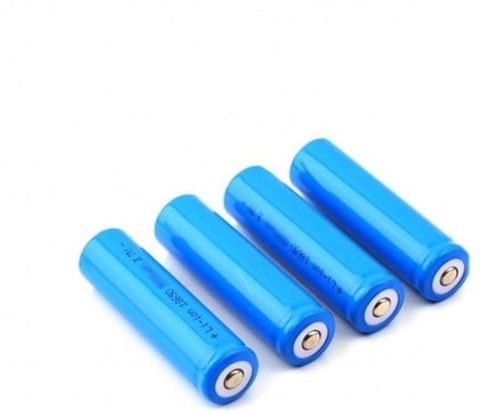 18650 Lithium Battery, 7800mAh Large Capacity 3.7v Rechargeable Battery, New Full-capacity Cylindrical Lithium Battery for Flashlight torch / Portable Bluetooth Speakers / Electric Shavers etc.