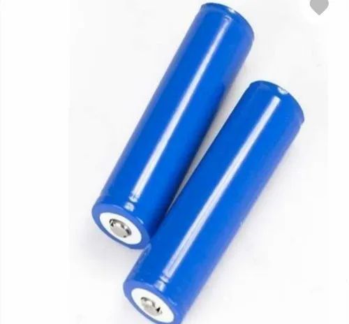 Rechargeable Lithium batteries 18650 3.7V 7800mAh can be rechargeable more than 3000 times -durable