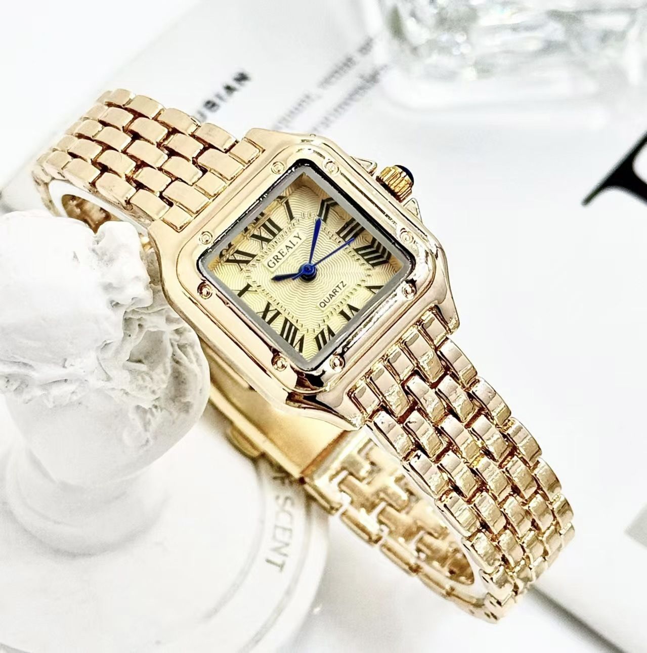 Women Watch Light Luxury Brand Business Gold Stainless Steel Ladies Fashion Quartz Watches Female Clock Bracelet Wristwatch