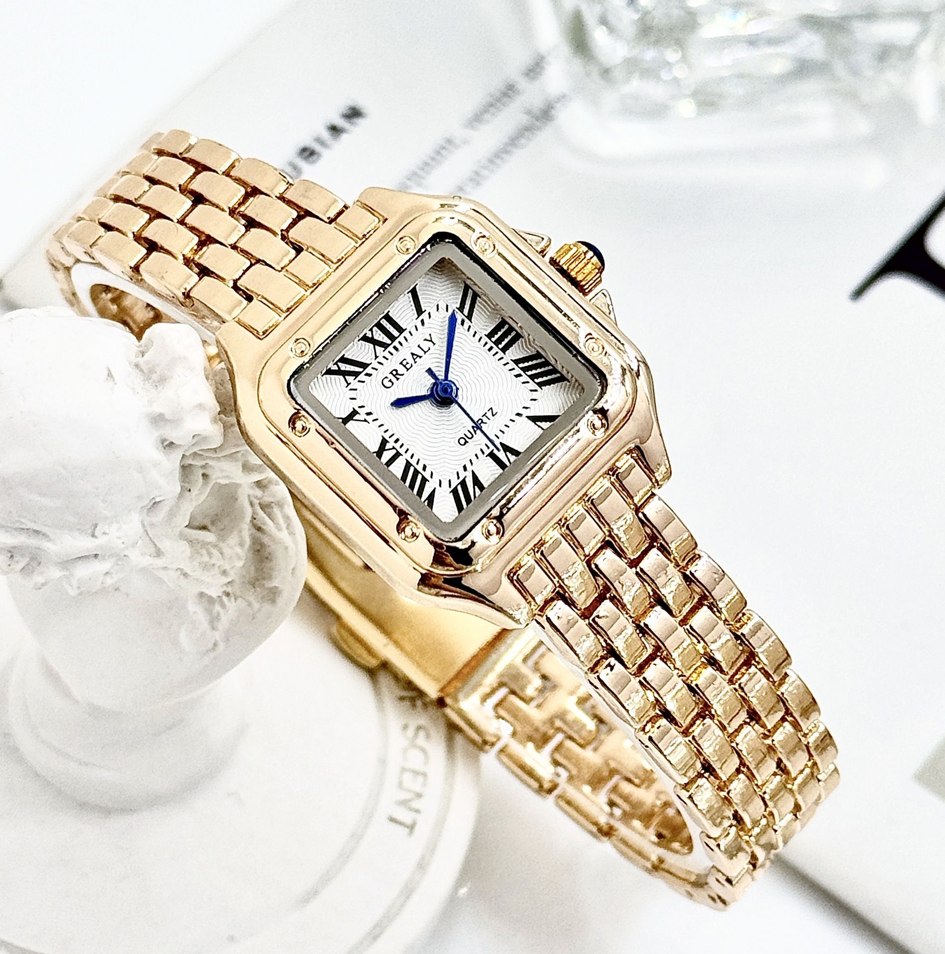 Women Watch Light Luxury Brand Business Gold Stainless Steel Ladies Fashion Quartz Watches Female Clock Bracelet Wristwatch