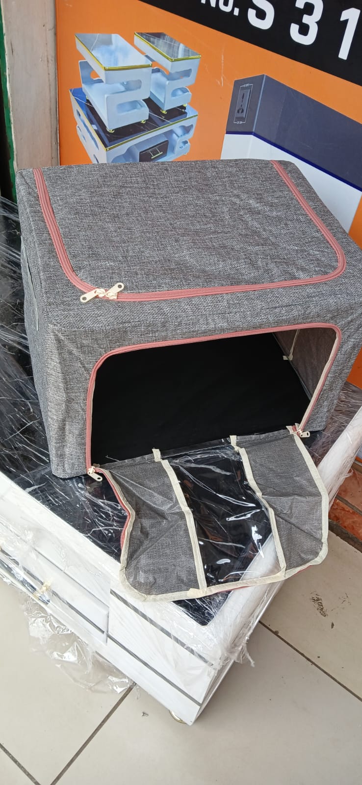 Collapsible Fabric Organizer with a Cover / Storage basket