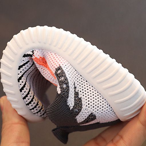 Kids Shoes Children's shoes breathable student shoes casual shoes boys and girls flying knit single shoes