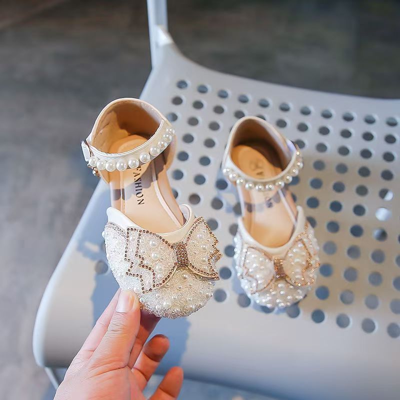 Kids shoes fashion shoes Bow tie girl leather shoes Princess shoes for children Children's shoes Student casual Sandals shoes