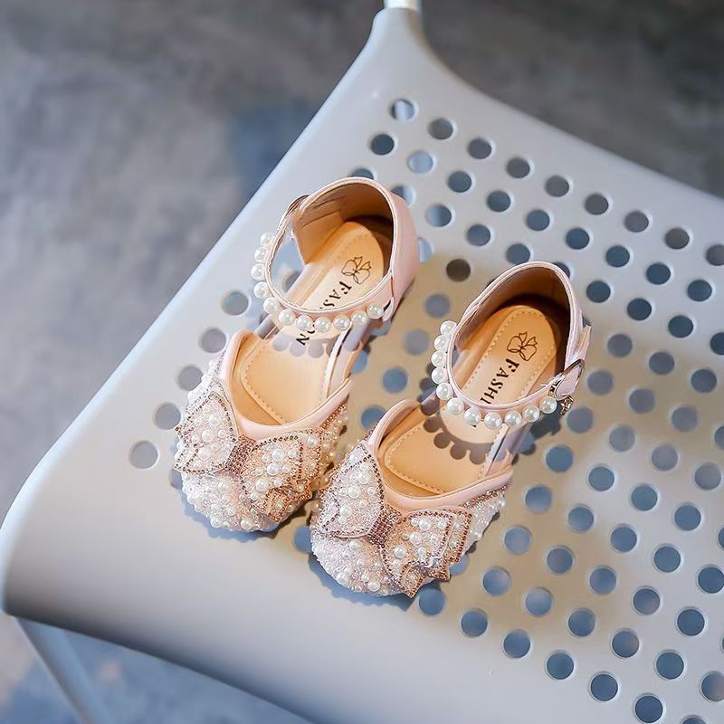 Kids shoes fashion shoes Bow tie girl leather shoes Princess shoes for children Children's shoes Student casual Sandals shoes