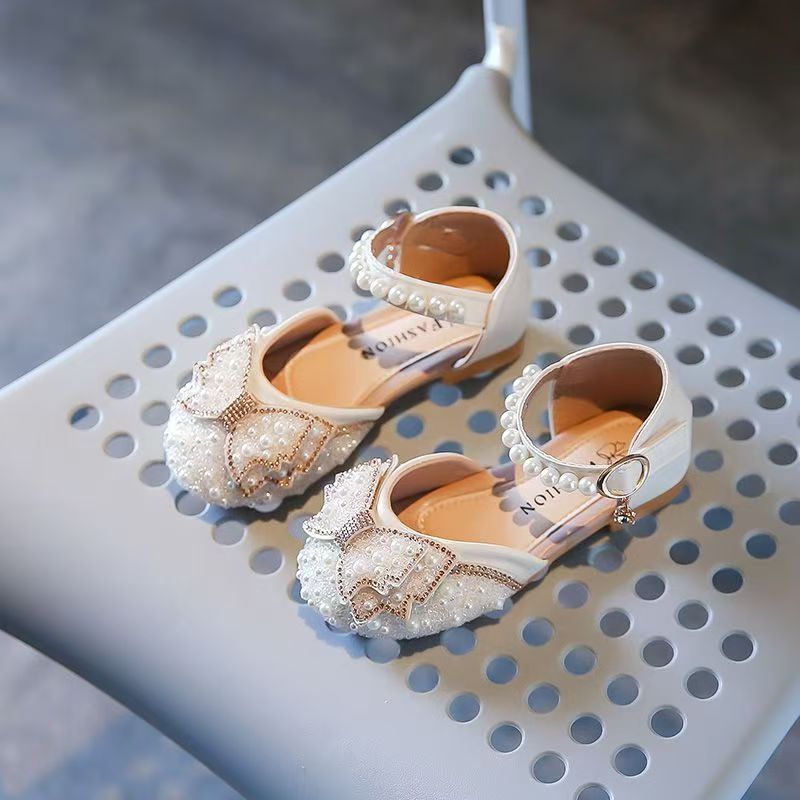 Kids shoes fashion shoes Bow tie girl leather shoes Princess shoes for children Children's shoes Student casual Sandals shoes