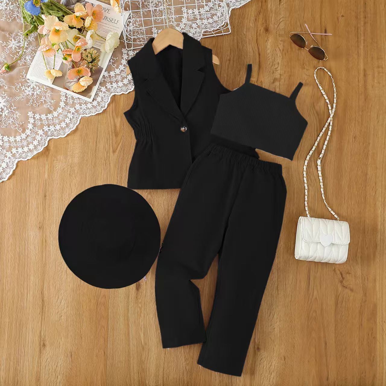 Children's clothing Europe and America New Girls' suit jacket vest trousers With a hat Three piece set summer