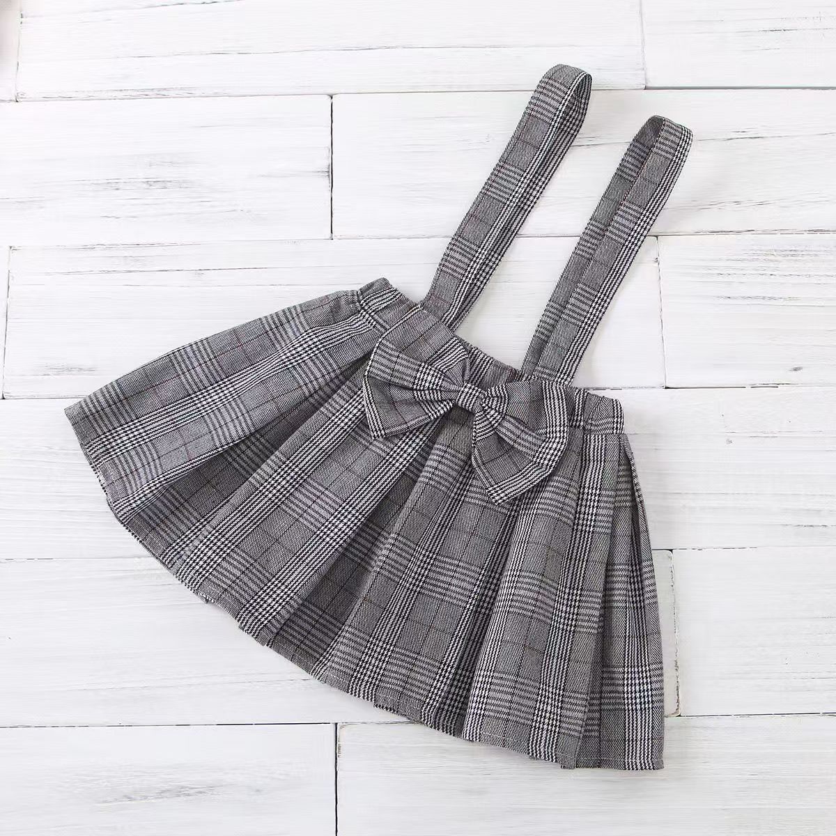 New product Children's clothing set Girls Butterfly tie hair band Lace lace top Checkered straps and skirt pants Three piece set