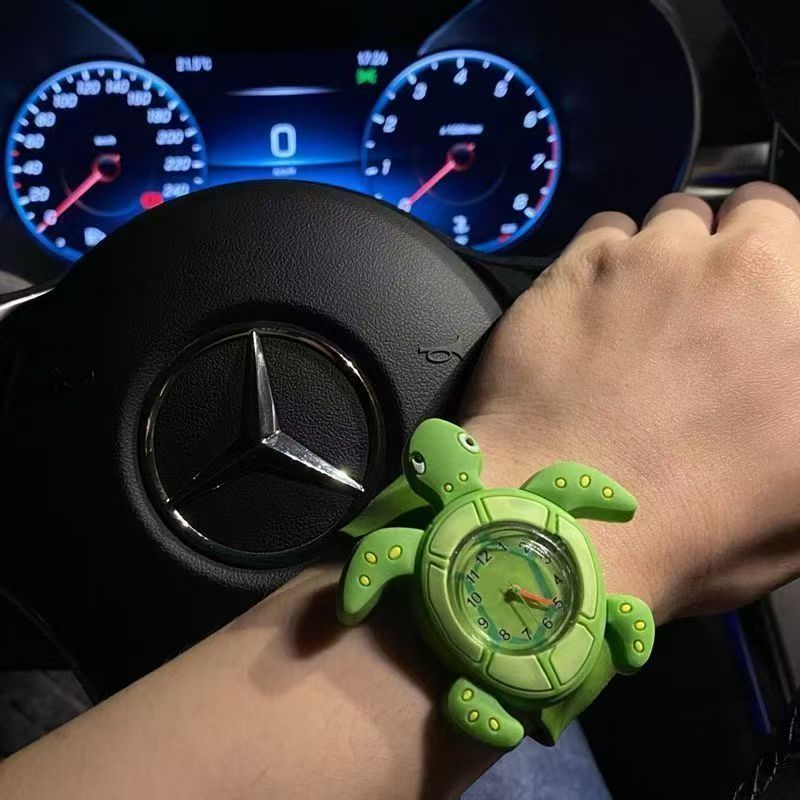 Cartoon Silicone Kids Childrens Girls Quartz Casual Wrist Watches for Xmas or Birthday Party