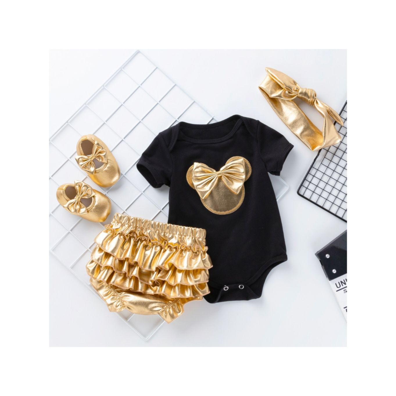Black and white new baby short sleeved shirt gold PP pants set, newborn summer short sleeved bag fart jacket+walking shoes+hair accessories