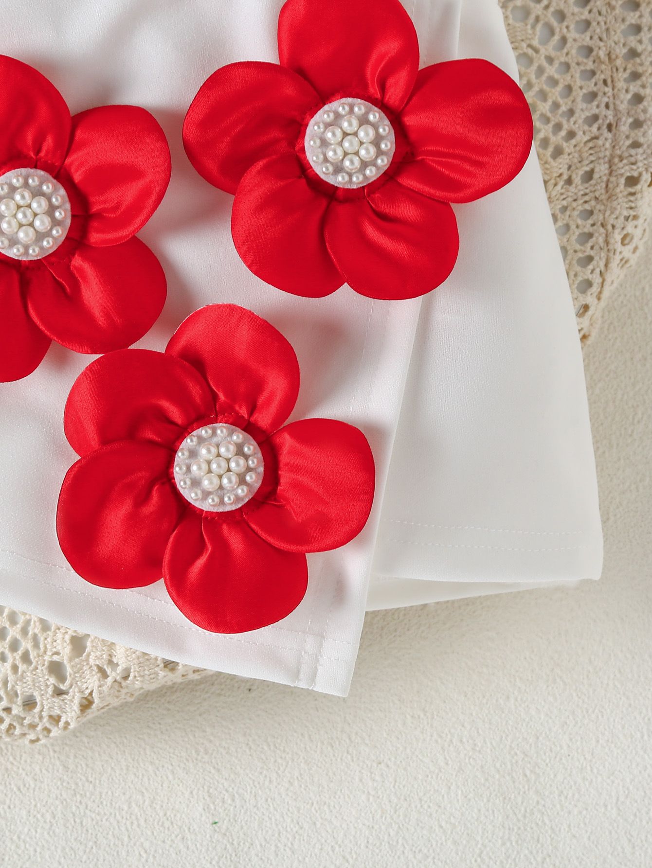 Girl's clothing set V-neck sleeveless pit top+white applique shorts set European and American girl's lapel dress