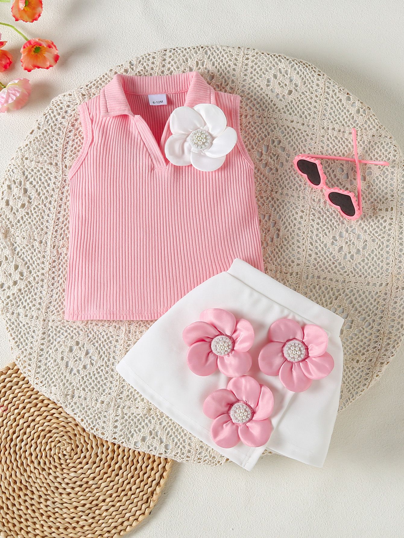 Girl's clothing set V-neck sleeveless pit top+white applique shorts set European and American girl's lapel dress