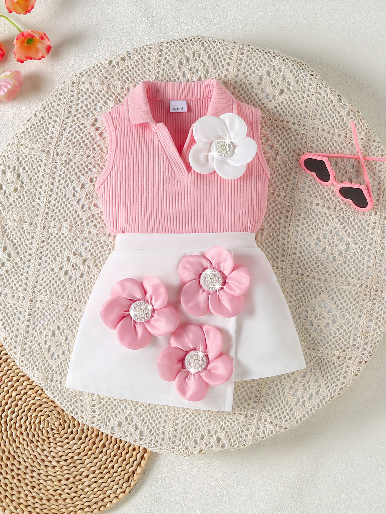 Girl's clothing set V-neck sleeveless pit top+white applique shorts set European and American girl's lapel dress