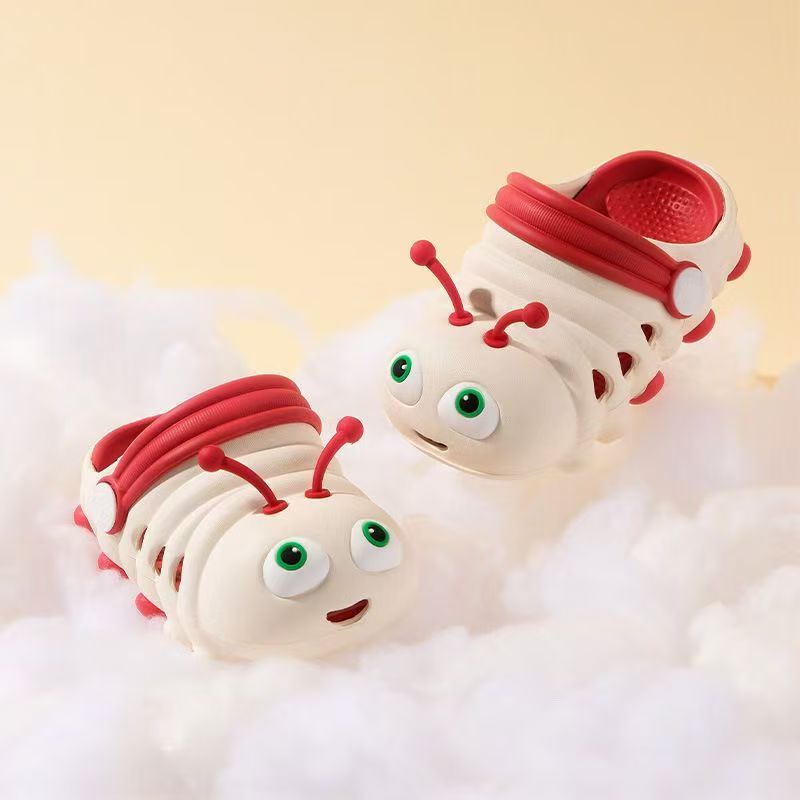 Children's sandals cute caterpillar cave shoes boys girls slippers non-slip wear-resistant children's shoes