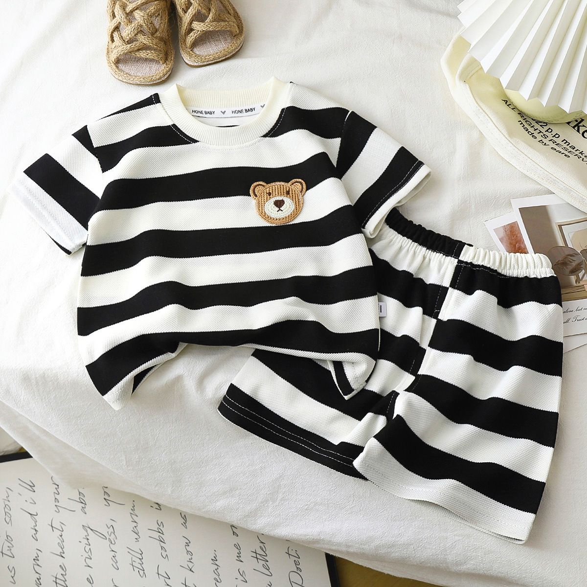 Children's short sleeved set with black and white stripes boys' t-shirt baby's summer children's clothing girls' shorts new baby clothes