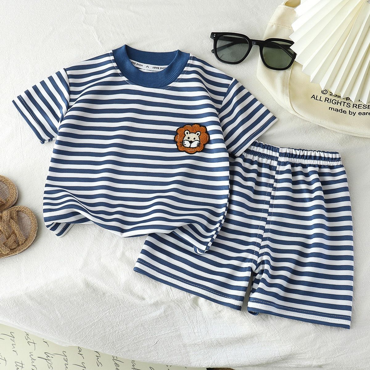 Children's short sleeved set with black and white stripes boys' t-shirt baby's summer children's clothing girls' shorts new baby clothes