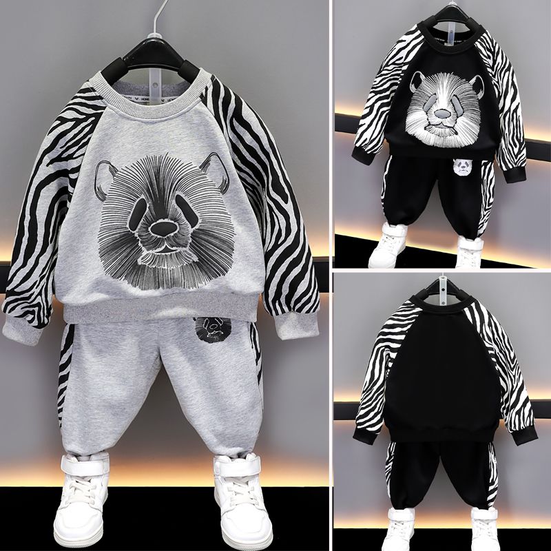 New children's hoodie and children's clothing set for babies in spring and autumn handsome and fashionable children's clothing set for boys in autumn