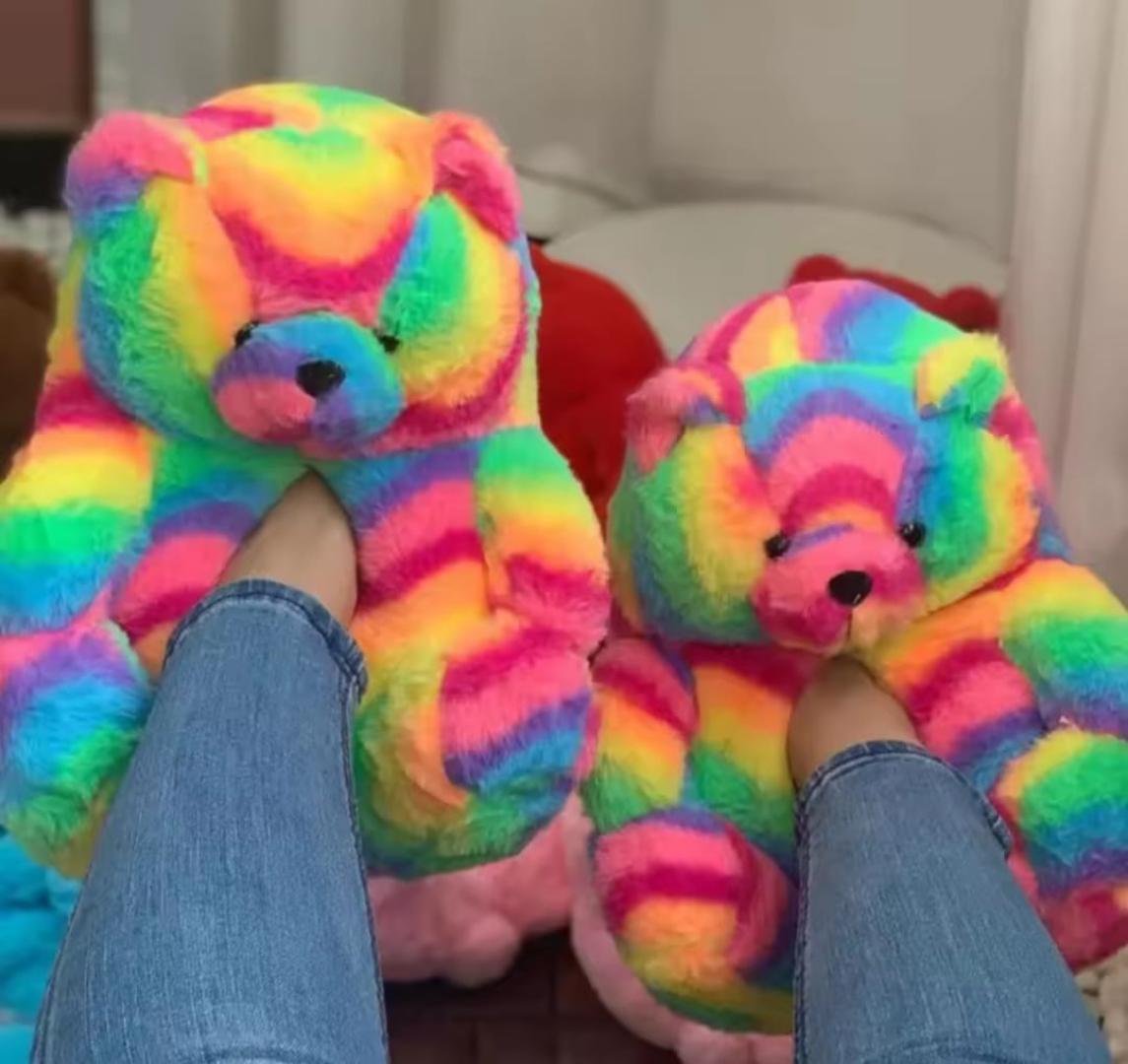 Giant Fluffy Adult Teddy Bear indoors shoes for Women and Teens -One size Fully Indoors Slippers