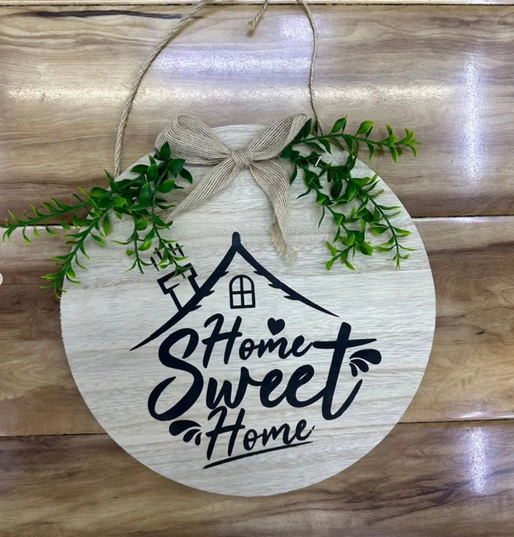 Decorative wall Decor, hanging 30cm diameter