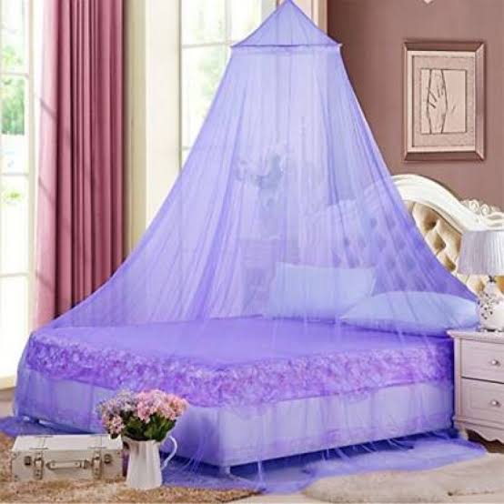 🔅 Small Round Mosquito Net – Protection in Style!

Perfect for School Use: Ideal for children’s beds with its school-size design.
Variety of Colors: Available in blue, white, pink, cream, purple, gre