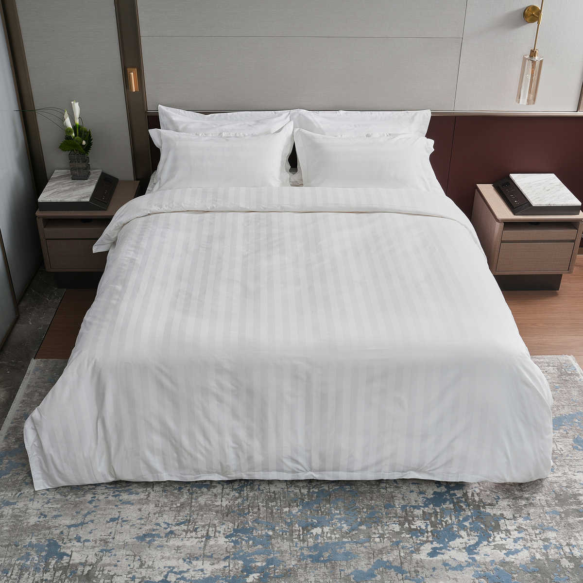 4Pcs of 6*7 Luxury 100% Cotton Egyptian white Stripped Soft Bedsheets Set (2pillowcases and 2pc bedsheets ) Bedding Set