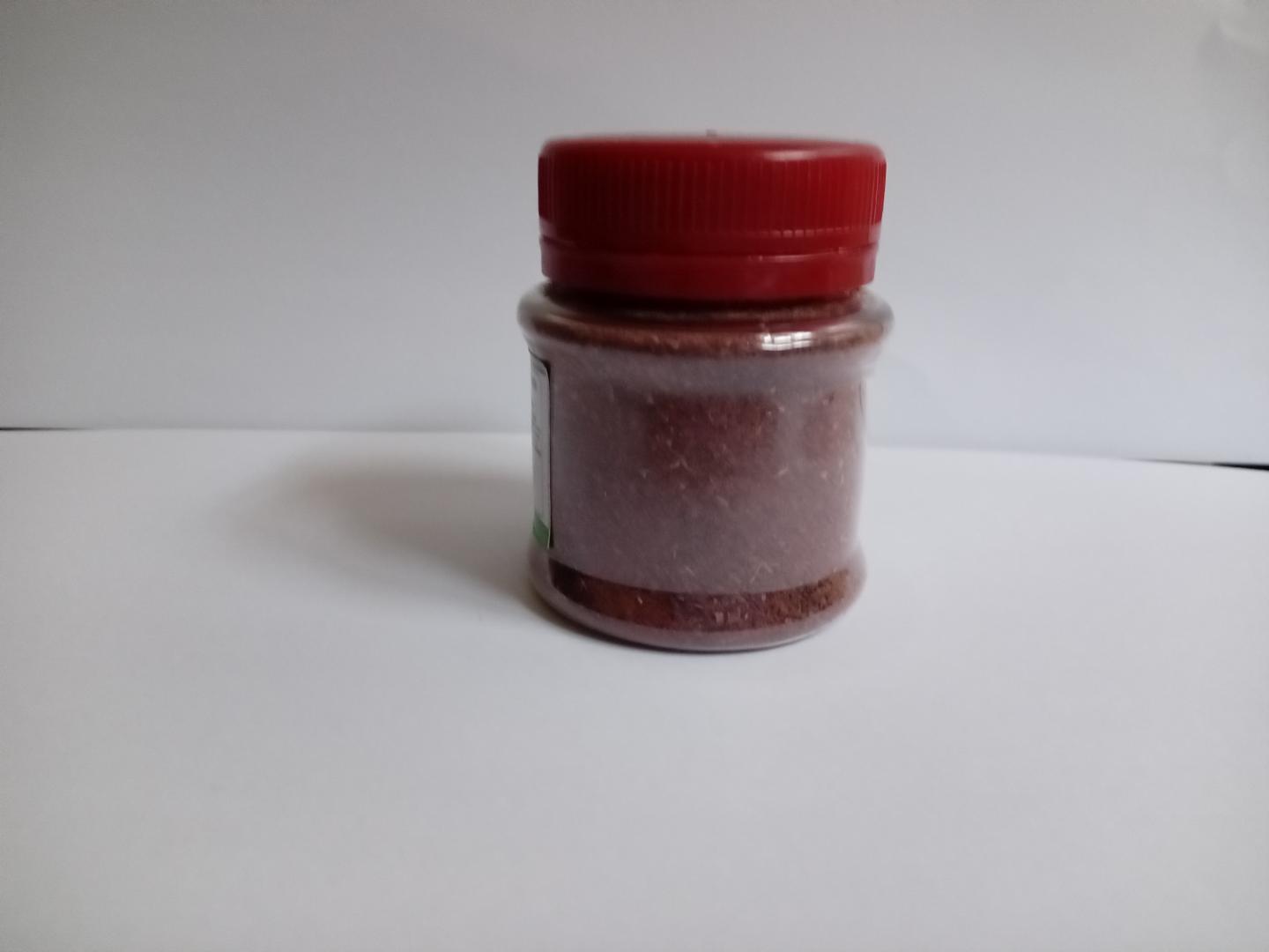 HIBISCUS TEA POWDER/ ROSEL is a flowering plant known for its vibrant blooms and is often used to make herbal teas. Its health benefits include lowering blood pressure, improving cholesterol levels
