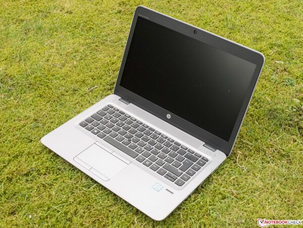 HP EliteBook 840 G3  Intel Core i5 8GB RAM 256G SSD 14 INCHES REFURBISHED (6 MONTHS WARRANTY) PLUS A FREE WIRELESS MOUSE