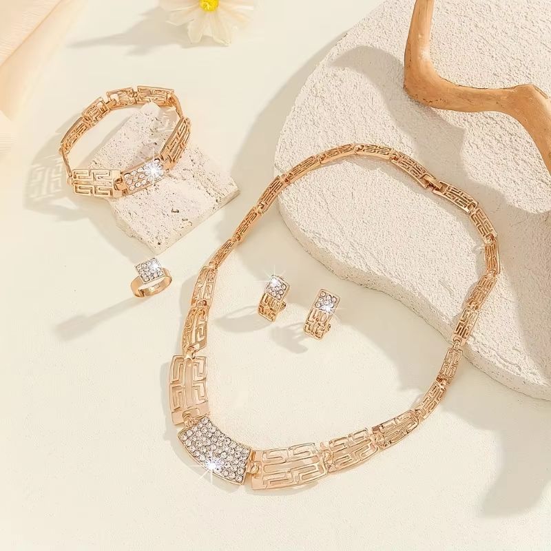Personalized Punk Style Hollow Design Necklace Bracelet Earrings Ring Ladies Classic Jewelry Set Fashion 4pcs/set Womens engagement wedding bridal jewelry