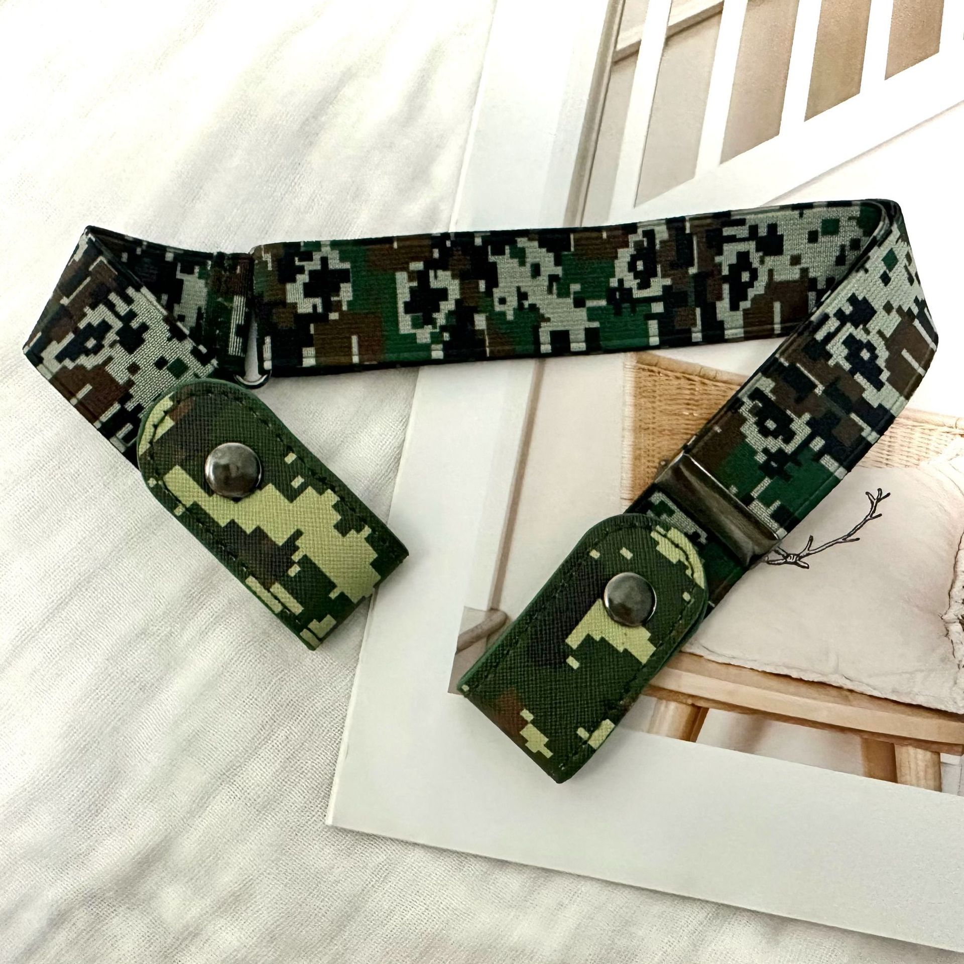 Canvas Adjustable Elastic Waist Band Invisible Belt Buckle-Free Belts for Women Men Jean Pants Dress No Buckle Easy To Wear