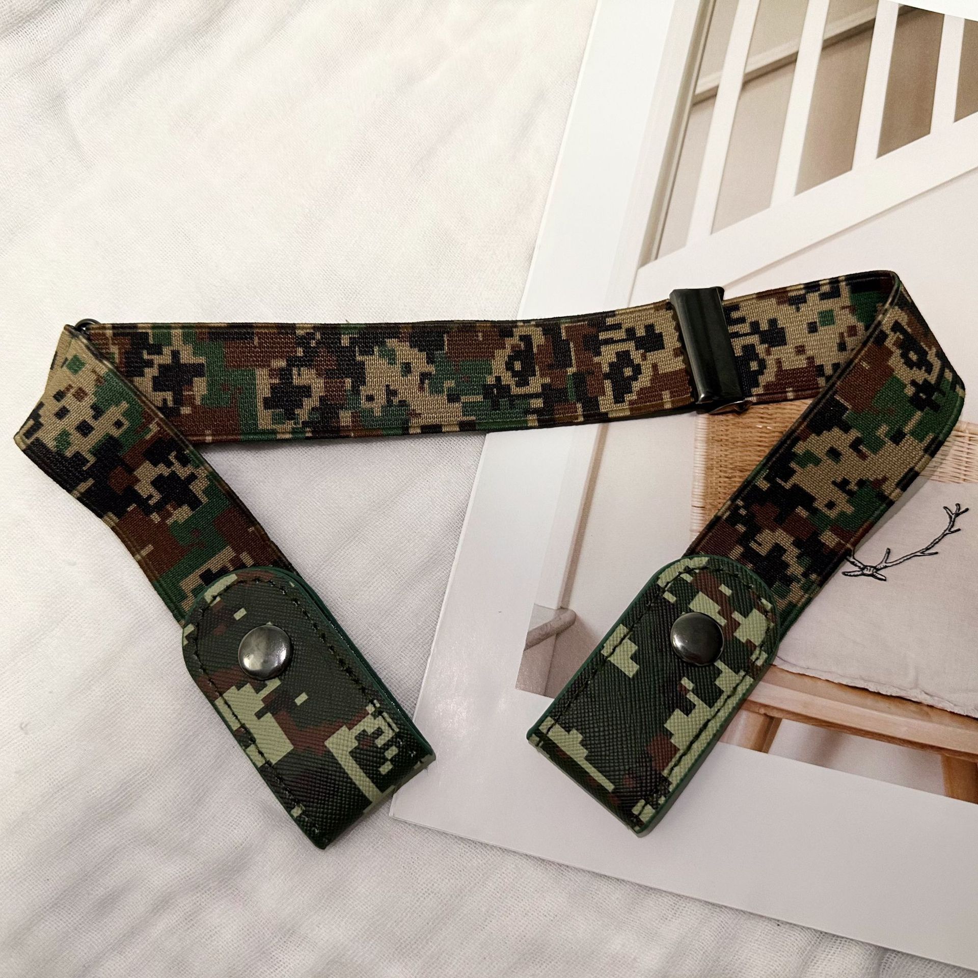 Canvas Adjustable Elastic Waist Band Invisible Belt Buckle-Free Belts for Women Men Jean Pants Dress No Buckle Easy To Wear