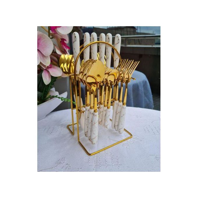 24 Pieces Deluxe Gold Knife and Fork Cutlery Set Kitchen Utensils Table Spoon Set Stainless Steel Rustproof Material Easy to Clean Comfortable Grip Nice Appearance